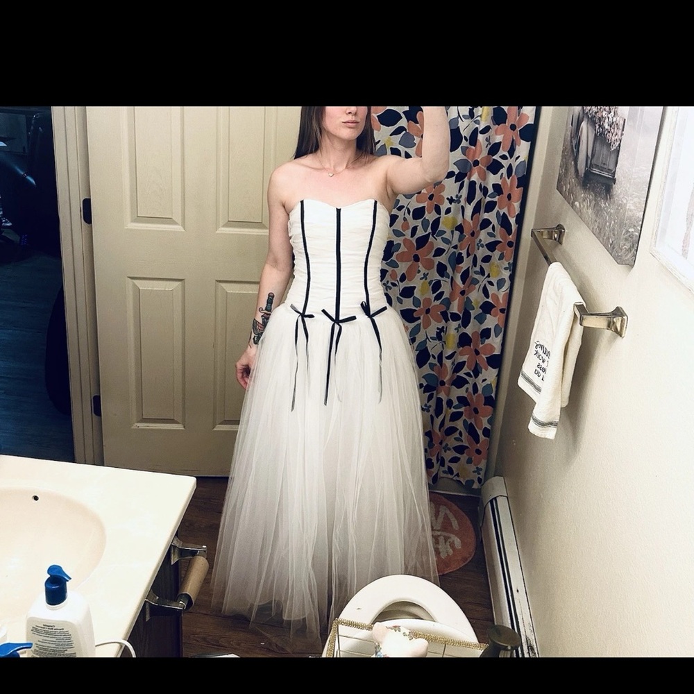 Jessica McClintock White Strapless Dress with Black Accents